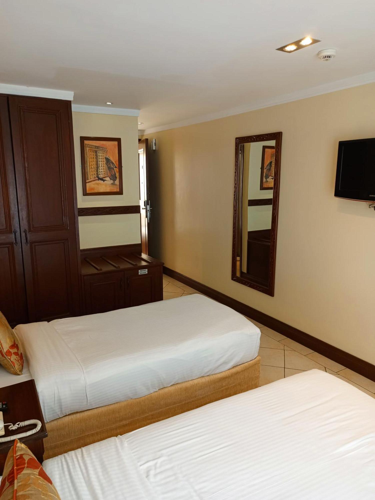 The Heron By Sarovar Portico India Nairobi Exterior photo